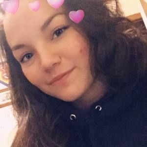 Meet your Posher, Tiara